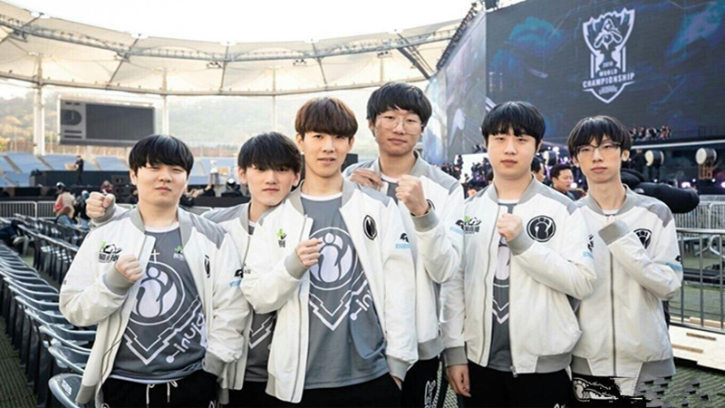 英雄联盟比赛：2020全球总决赛S10越南赛区缺席，赛制将发生变化